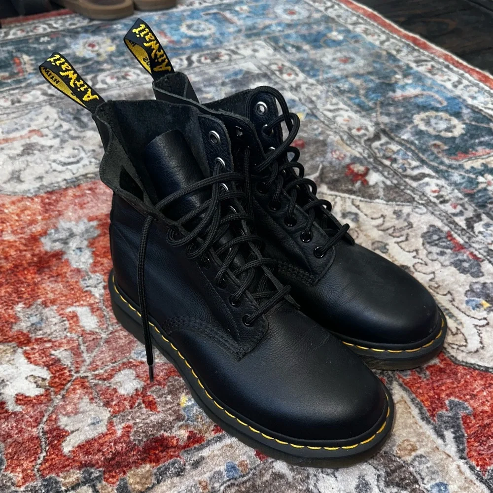 Dr. Martens 1460 Pascal Boots - Picture 9 of 9